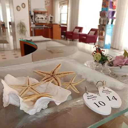 Rossella Hotel 2*
