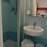 Hotel Rossella 2*