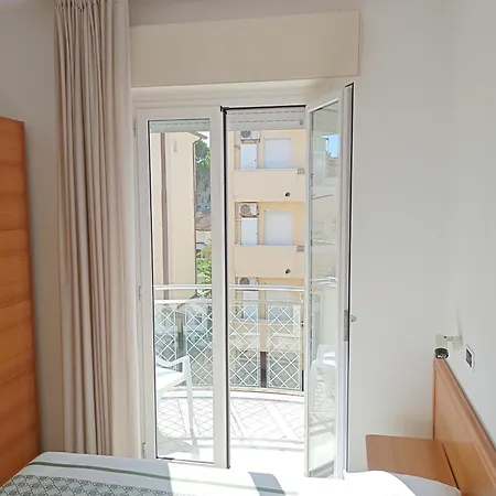 Rossella Hotel